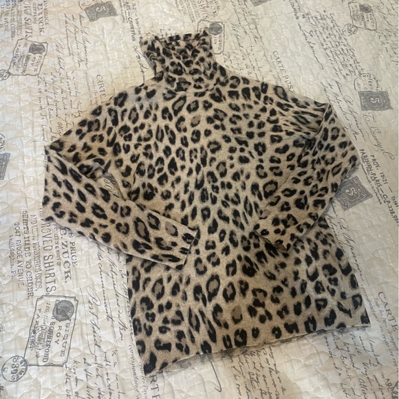 Cashmere Leopard Print Turtleneck from Charter Club - Picture 5 of 6